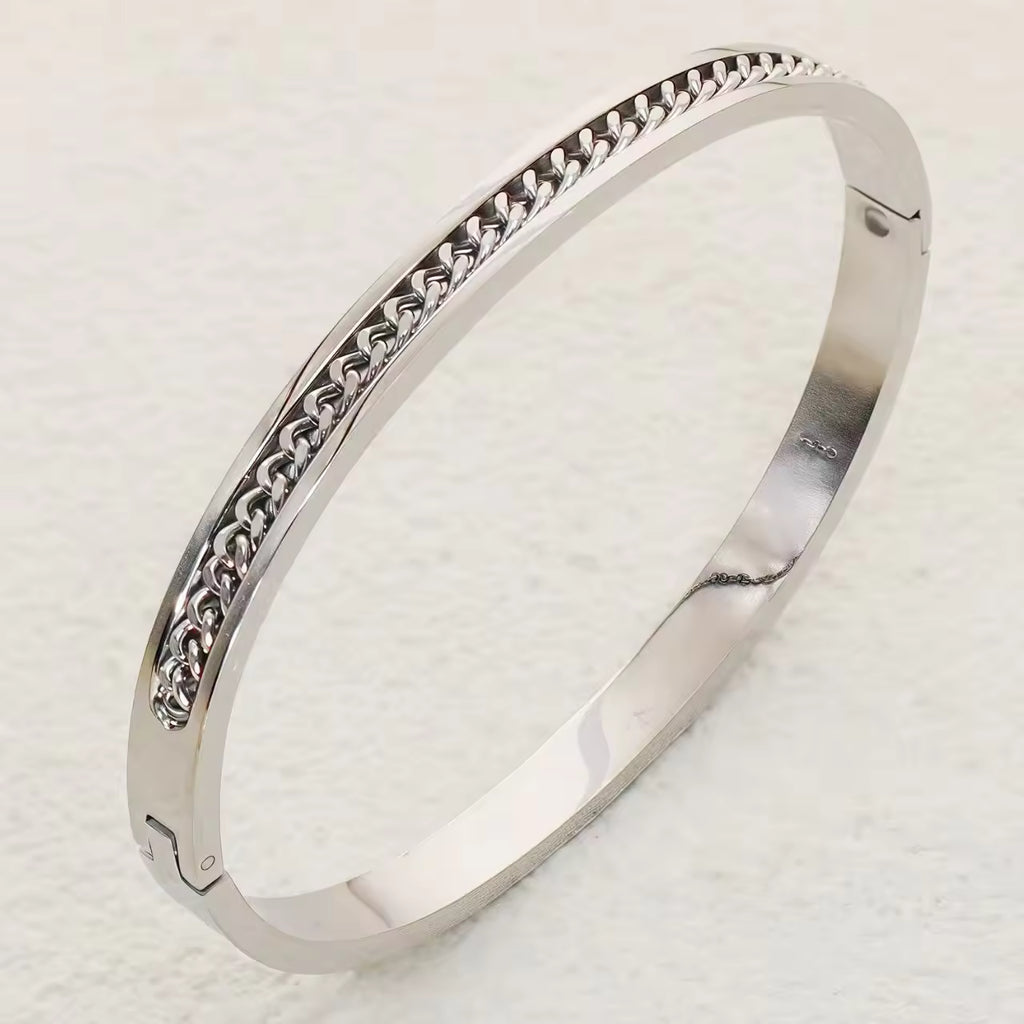 18K Gold, Silver & Rose Gold Plated Stainless Steel Vintage Crown Bracelet