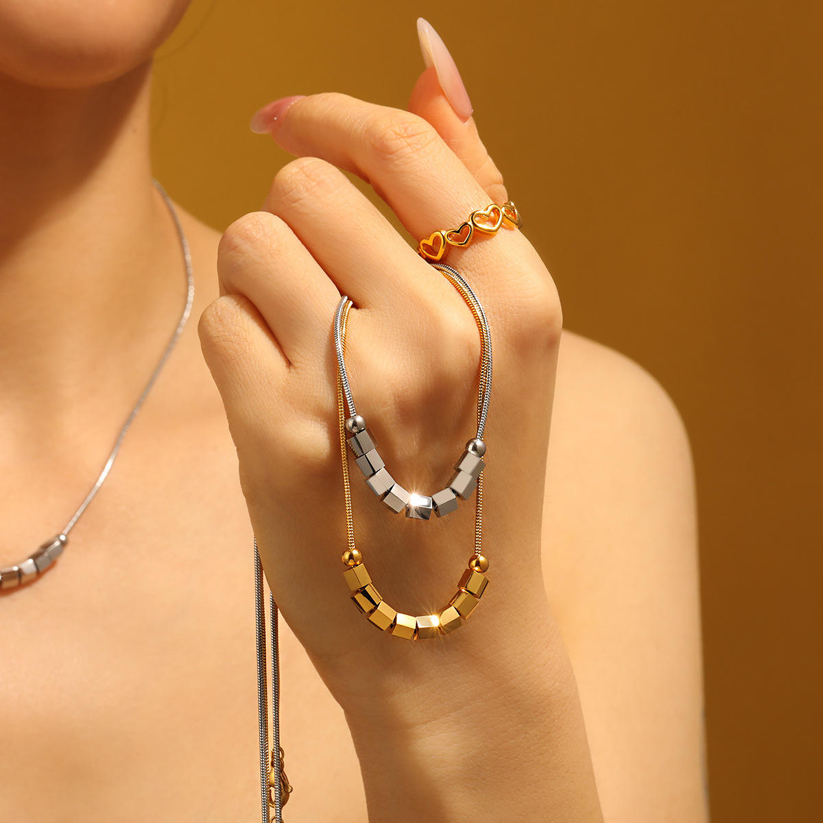 Geometric Pendant Necklace | Unisex Link Chain Necklace | ORLABYAMY