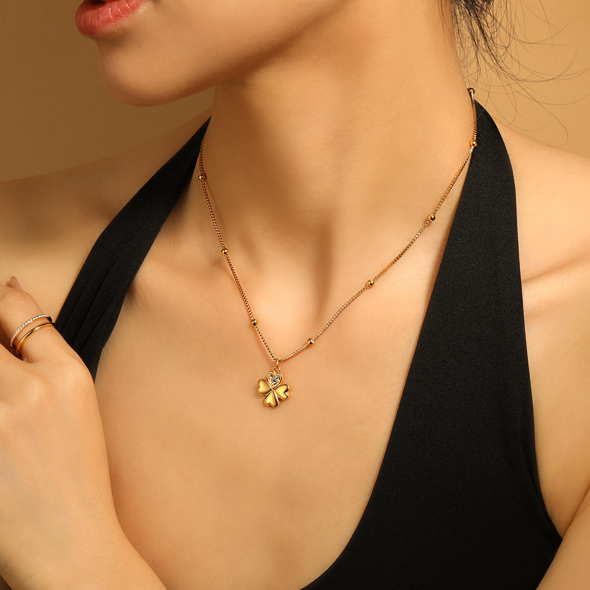 Flower & Heart Necklace | Women’s Pendant Necklace | ORLABYAMY