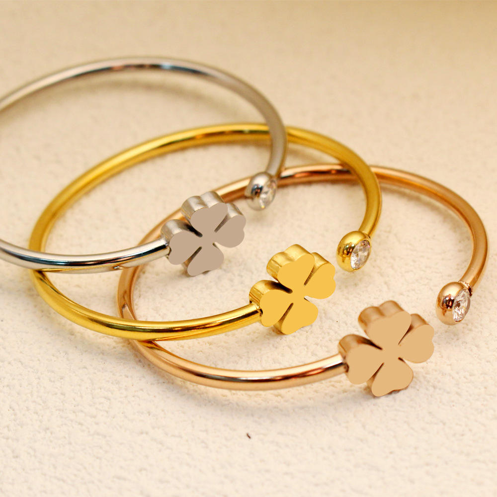 Vintage Style Bangle | Gold Plated Flower Bangle | ORLABYAMY